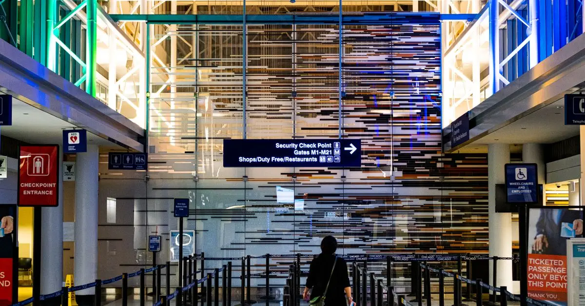 Quels sont les accessoires indispensables pour éviter la perte de bagages